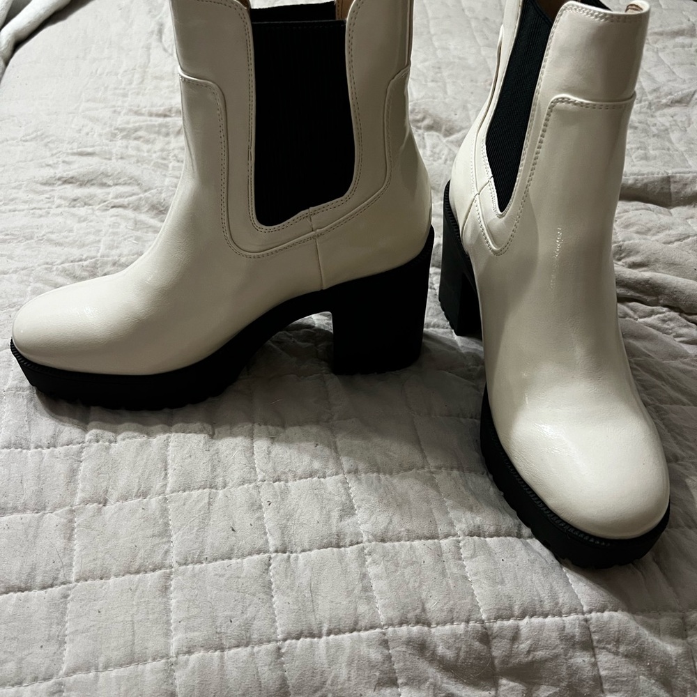 Chinese Laundry Brand Women's Boots